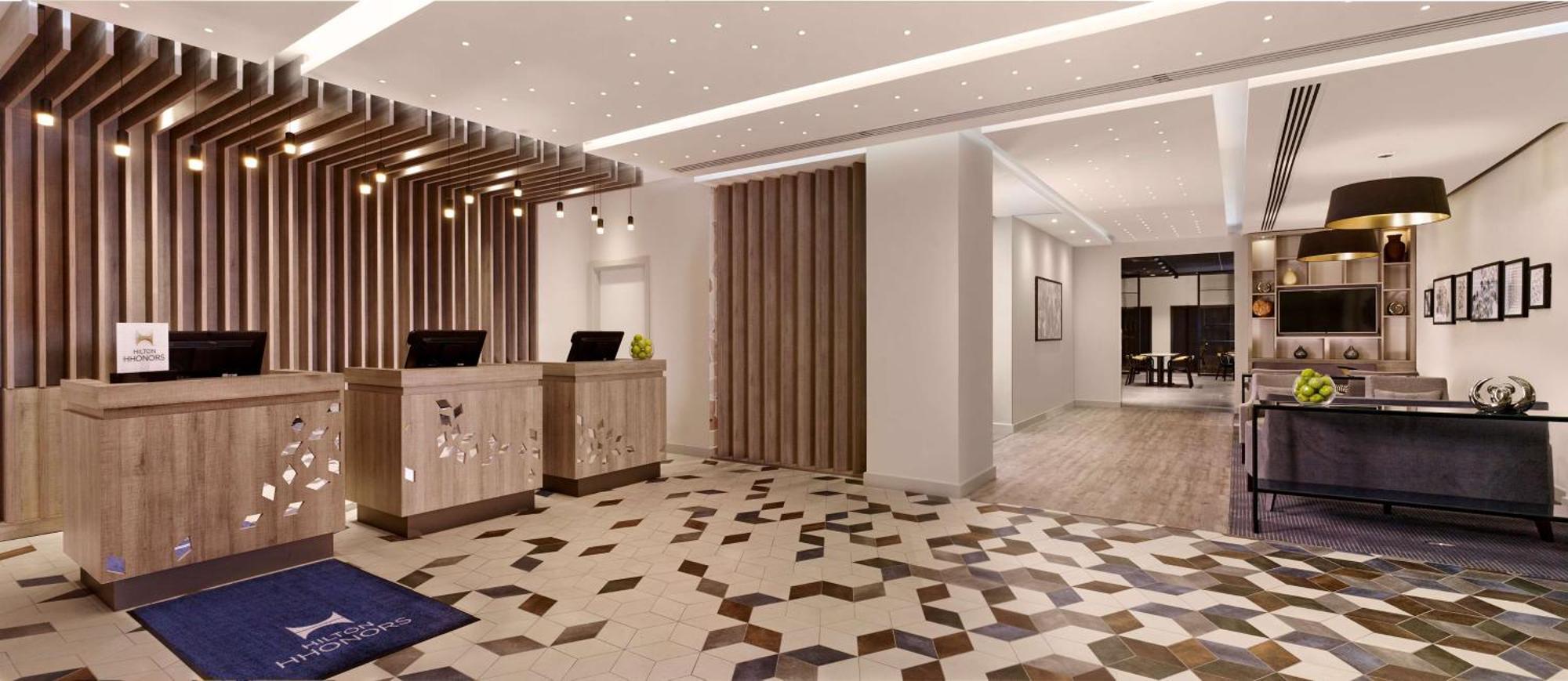 Hotel Doubletree By Hilton Coventry Building Society Arena Esterno foto